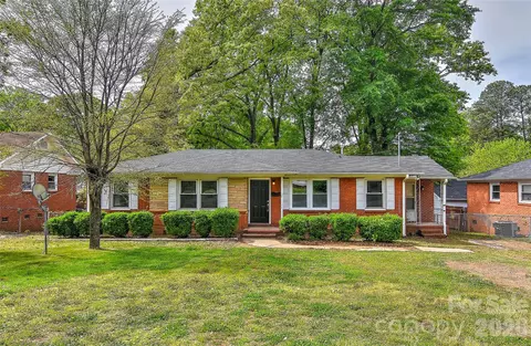 961 Clanton Rd, Charlotte, NC 28217