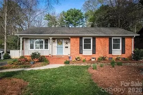 6736 Brookcrest Dr, Charlotte, NC 28210