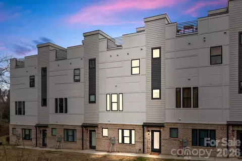 513 Strong Ave, Charlotte, NC 28205