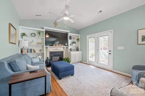 Other - 16515 Amberside E Rd E, Cornelius, NC 28031 photo 4 of 9