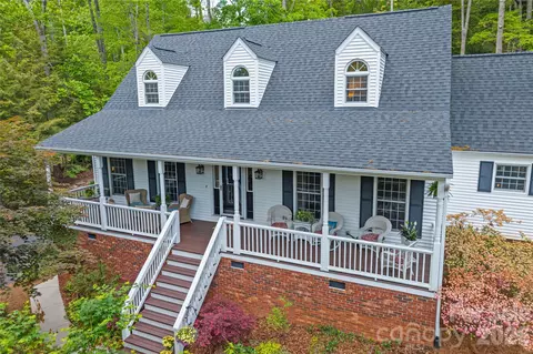20 Bent Oak Ln, Asheville, NC 28803