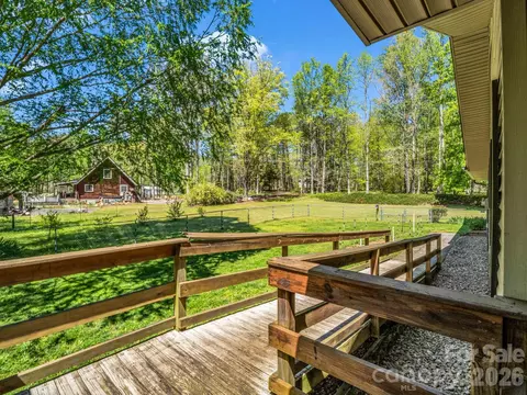 80 Fox Briar Dr, Columbus, NC 28722 photo 37