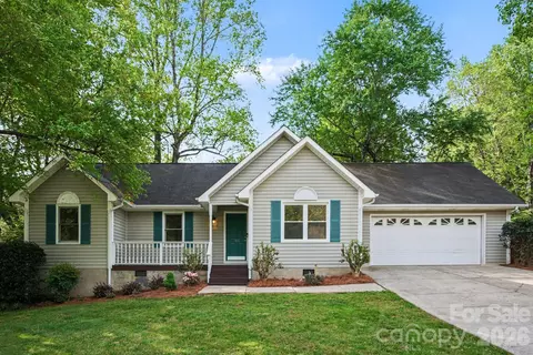 105 Chalice Ct, Statesville, NC 28625