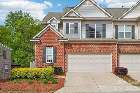 4818 Fonthill Ln, Charlotte, NC 28210