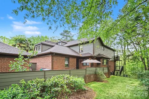 7443 Newmans Ln, Charlotte, NC 28270