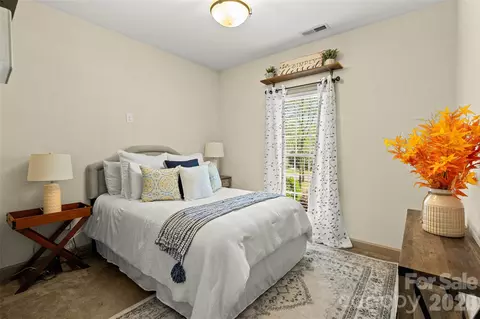 Bedroom - 1925 Charles Ave, Lancaster, SC 29720 photo 4 of 6