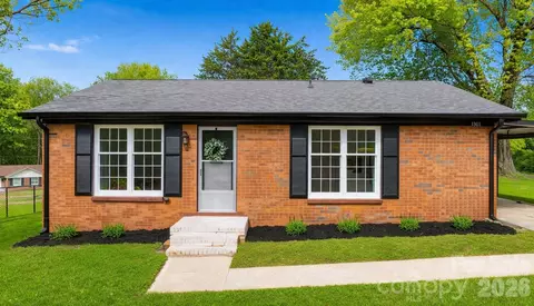 1307 6th Nw Ave NW, Conover, NC 28613