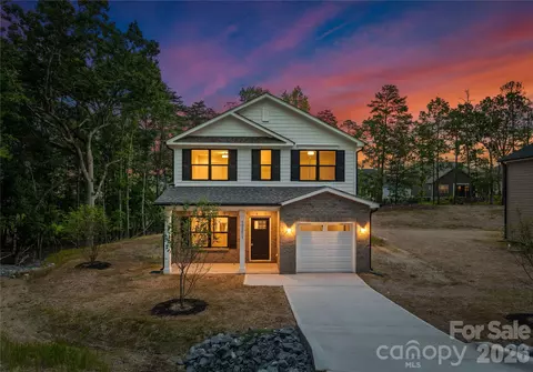 3009 Sloan Dr, Charlotte, NC 28208