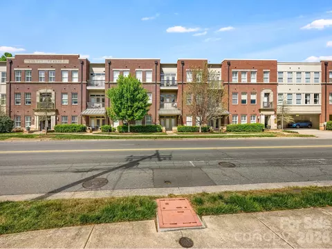 2964 Selwyn 209 Ave #209, Charlotte, NC 28209
