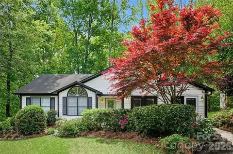 8412 Terra Cotta Dr, Charlotte, NC 28215