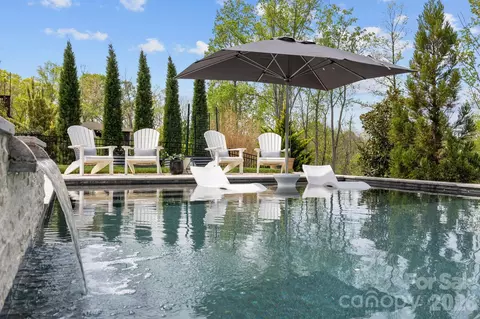 Exterior - 18509 Doves Crest Rd, Cornelius, NC 28031 photo 7 of 11