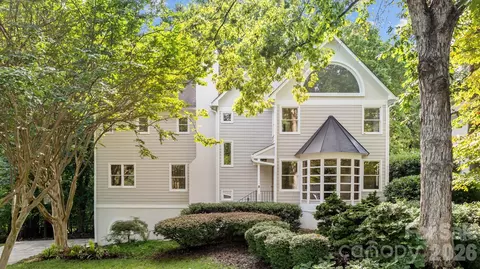 230 N Brackenbury Ln, Charlotte, NC 28270