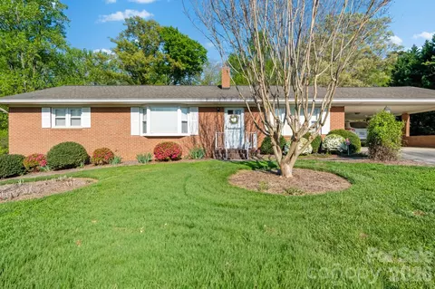 5635 June Ln, Winston Salem, NC 27127