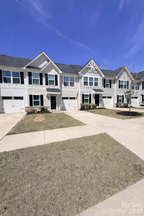 154 Stlla Lan Ln #E, Troutman, NC 28166