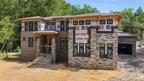 13117 Hamilton Place Dr, Charlotte, NC 28273