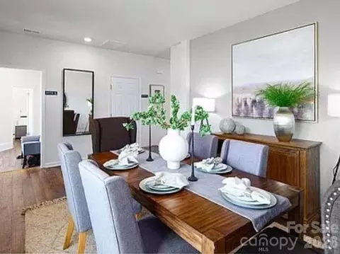 Dining - 1924 Vanderlyn St, Monroe, NC 28112 photo 3 of 3