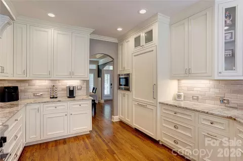 Kitchen - 13404 Robert Walker Dr, Davidson, NC 28036 photo 4 of 4