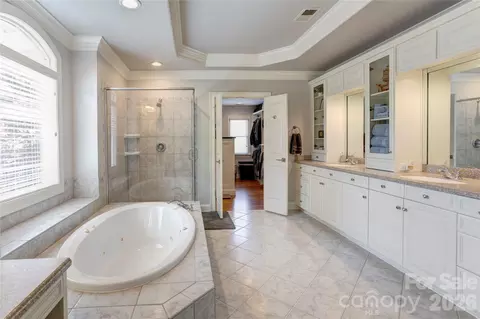 Bath - 13404 Robert Walker Dr, Davidson, NC 28036 photo 5 of 5