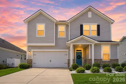 12307 Rowan Hill Dr, Huntersville, NC 28078