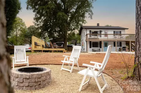 Bowfin Circle, Mooresville, NC 28117