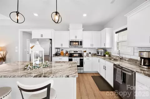Kitchen - 2173 Smith Rd, Clover, SC 29710 photo 2 of 2
