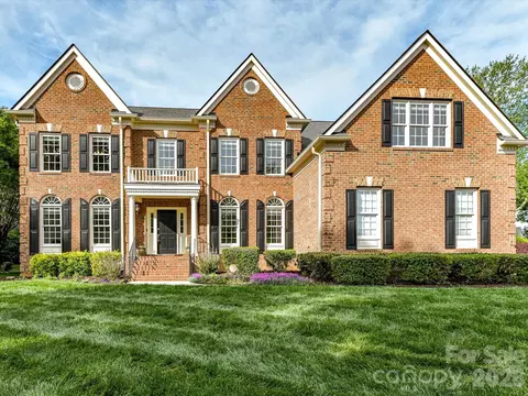 11958 Chevis Ct, Charlotte, NC 28277