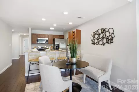 Dining - 18749 Vineyard Point Ln, Cornelius, NC 28031 photo 1 of 1