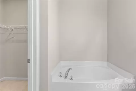 Bath - 8711 Westwind Point Dr, Cornelius, NC 28031 photo 2 of 4