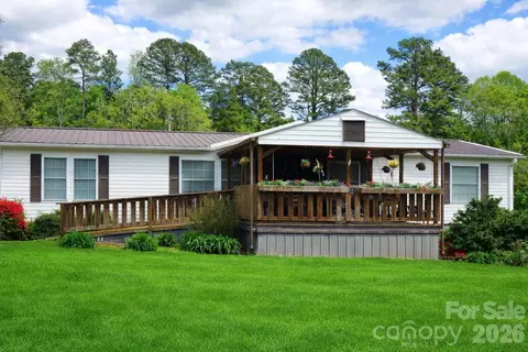 492 Mt Shepherd Rd, Asheboro, NC 27205