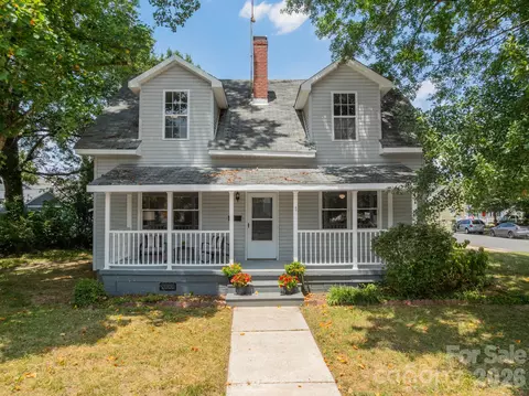 1002 W 2nd Ave, Gastonia, NC 28052
