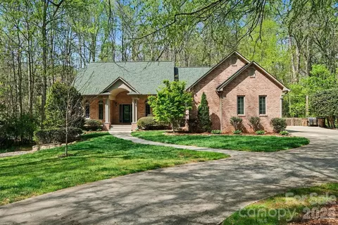 404 Johnsfield Rd, Shelby, NC 28150