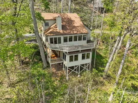 49 Slickrock Ridge S Way S, Burnsville, NC 28714
