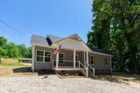 7426 Hambright Rd, Huntersville, NC 28078