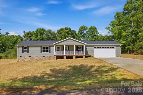 4915 S T Clark Rd, Morganton, NC 28655