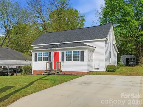 158 NW Academy St, Concord, NC 28025
