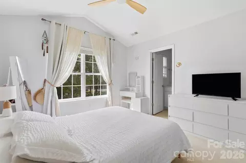 Bedroom - 532 Bent Leaf Ct, Fort Mill, SC 29708 photo 5 of 5