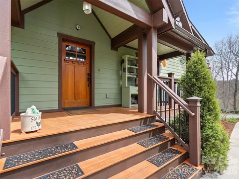 Exterior - 711 Winfield Dr, Clyde, NC 28721 photo 6 of 10