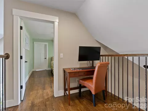 Entry Way - 711 Winfield Dr, Clyde, NC 28721 photo 4 of 4