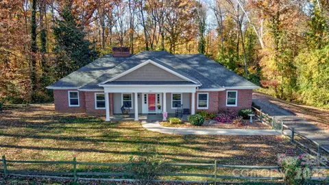 358 New Salem Rd, Statesville, NC 28625