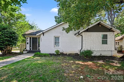 3001 Tuckaseegee Rd, Charlotte, NC 28208