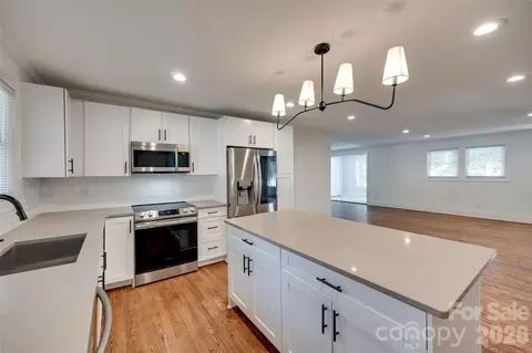 3001 Tuckaseegee Rd, Charlotte, NC 28208