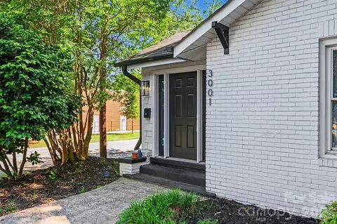 3001 Tuckaseegee Rd, Charlotte, NC 28208