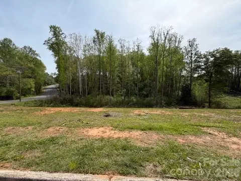 844 Newcastle Rd, Gastonia, NC 28052