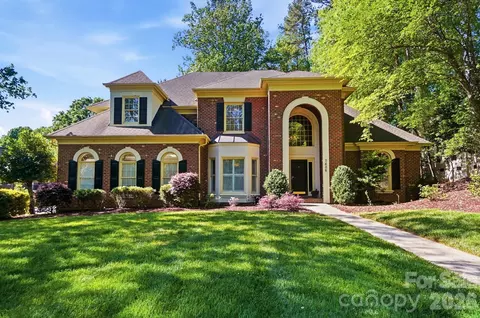 7436 Newmans Ridge Ct, Charlotte, NC 28270