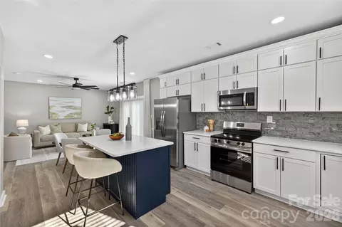 1309 Fairmont St, Charlotte, NC 28216