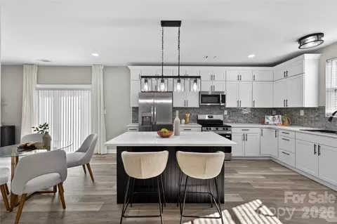 1309 Fairmont St, Charlotte, NC 28216