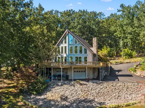 358 Lazy B Dr, Bessemer City, NC 28016