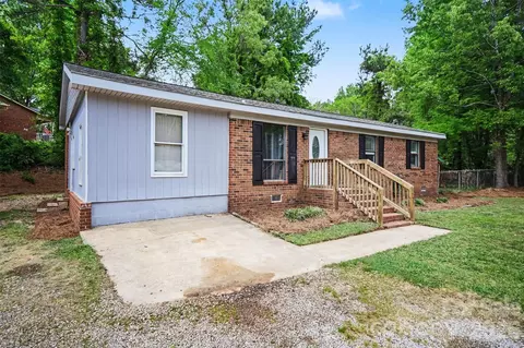 1797 Drywood Cir, Lancaster, SC 29720