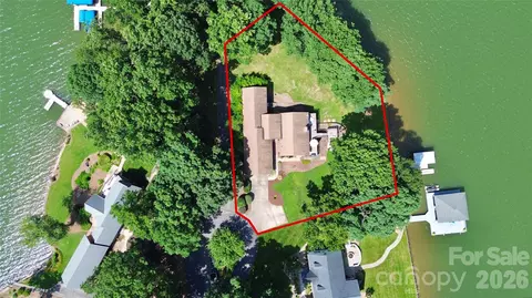 160 Quail Hollow Dr, Kings Mountain, NC 28086