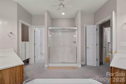 Bath - 3889 Granite St, Terrell, NC 28682 photo 2 of 5